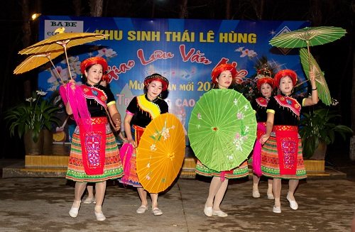 Câu hát then, cây đàn tính là niềm tự hào của người Tày Ba Bể, là hồn thiêng trong tâm khảm của một tộc người có số dân đông nhất vùng Việt Bắc